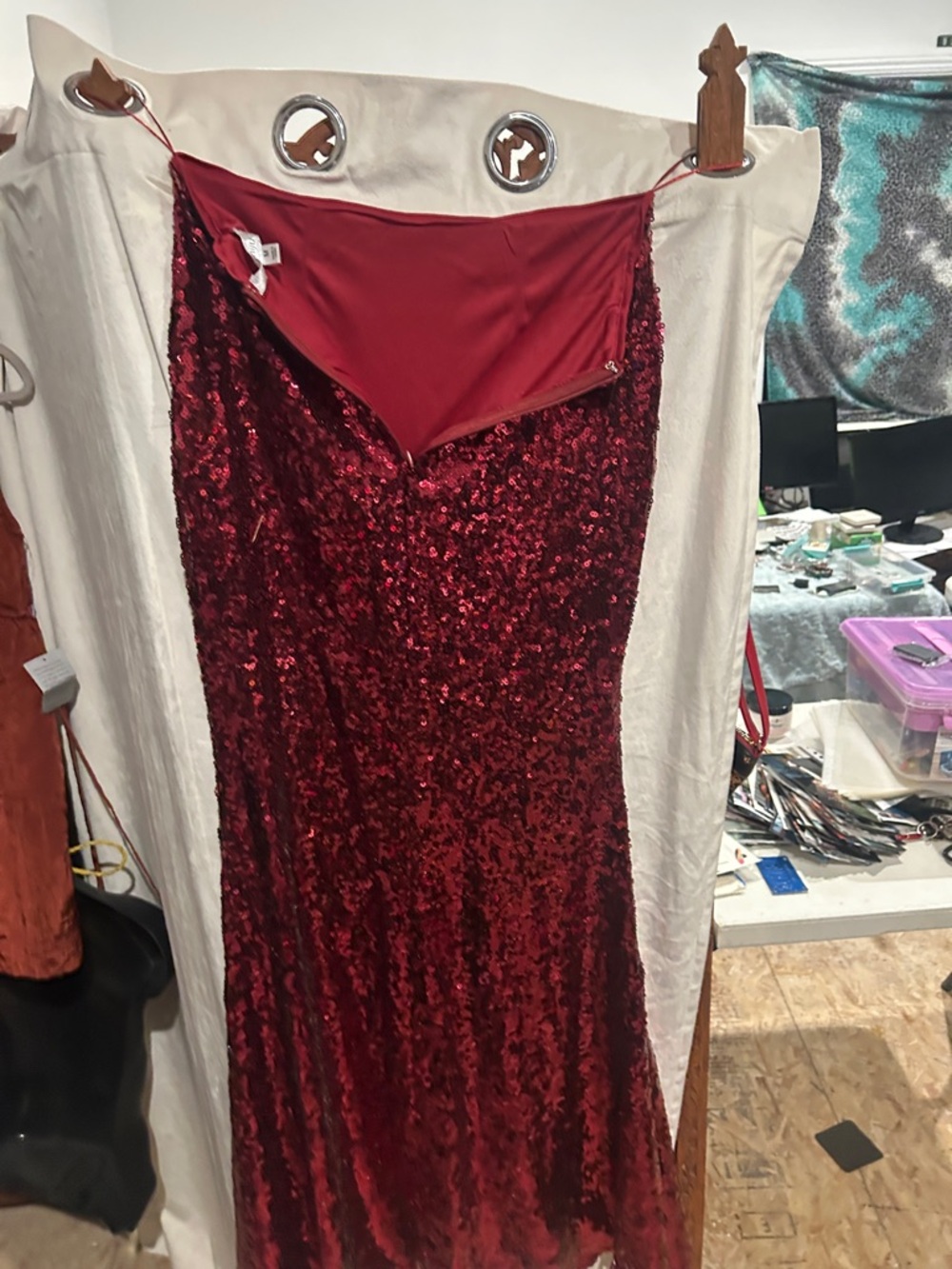 Red Sequin Maxi Skirt - Elegant Evening Wear - Picture 5 of 5